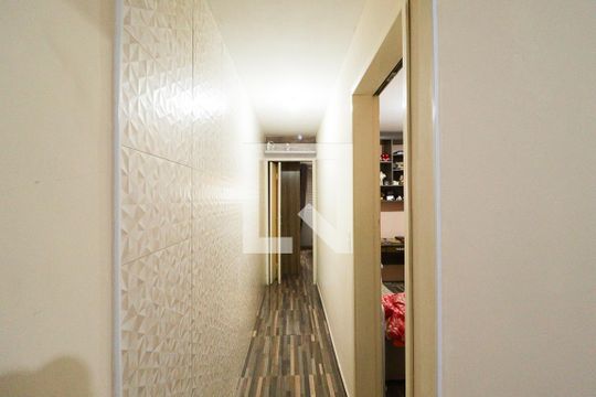 Corredor de casa à venda com 2 quartos, 180m² em Imirim, São Paulo