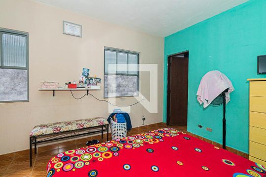 Quarto 1 de casa para alugar com 2 quartos, 172m² em Jardim Peri, São Paulo