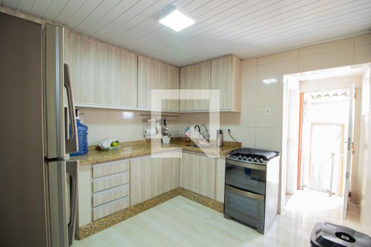 Cozinha de casa à venda com 3 quartos, 190m² em Vila Gustavo, São Paulo