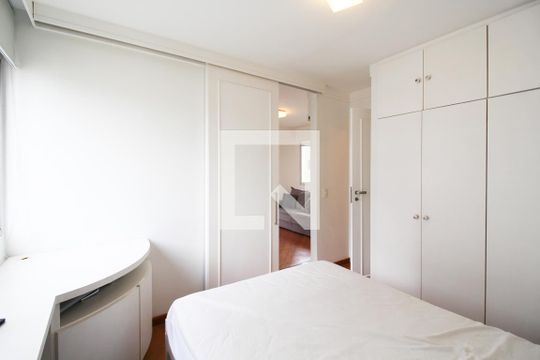Quarto de apartamento para alugar com 1 quarto, 60m² em Vila Olímpia, São Paulo