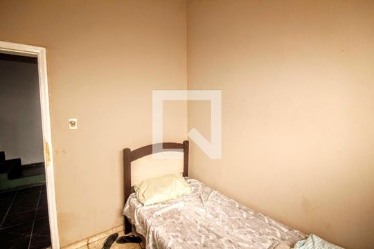 Quarto 2 de casa à venda com 5 quartos, 420m² em São Geraldo, Belo Horizonte