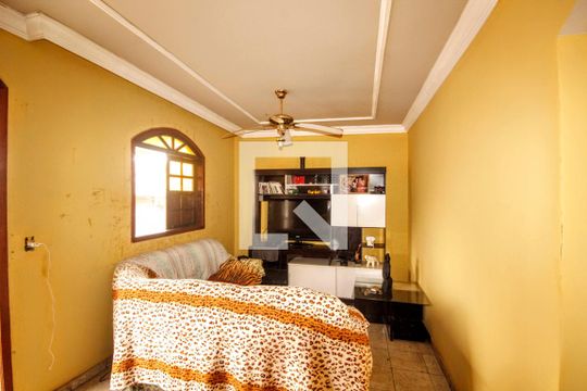 Sala 2 de casa à venda com 5 quartos, 420m² em São Geraldo, Belo Horizonte