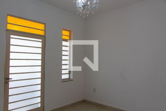 SALA DE ESTAR de casa à venda com 5 quartos, 360m² em Jardim Primavera, Campinas