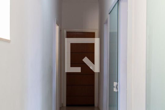CORREDOR de casa à venda com 5 quartos, 360m² em Jardim Primavera, Campinas