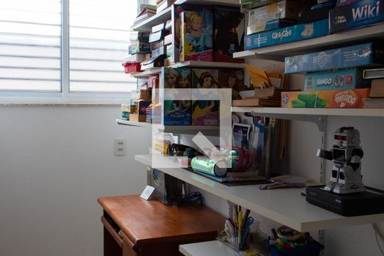 ESCRITÓRIO de casa à venda com 5 quartos, 360m² em Jardim Primavera, Campinas