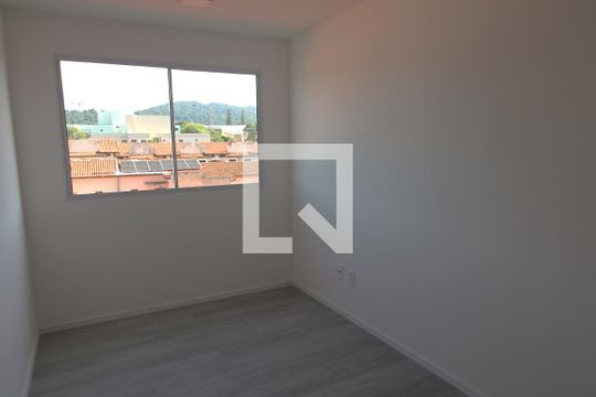 Sala de apartamento para alugar com 2 quartos, 42m² em Vila Santos, São Paulo