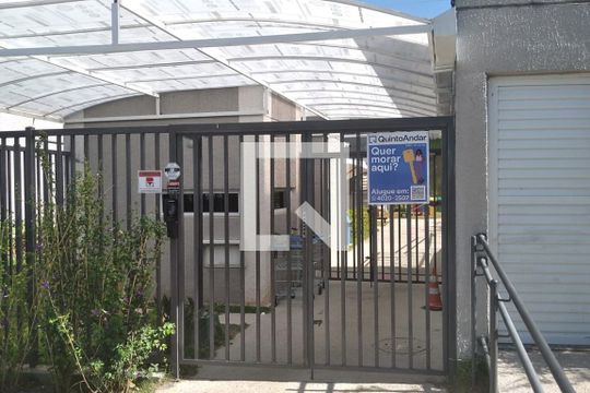 Fachada de apartamento para alugar com 2 quartos, 42m² em Vila Santos, São Paulo