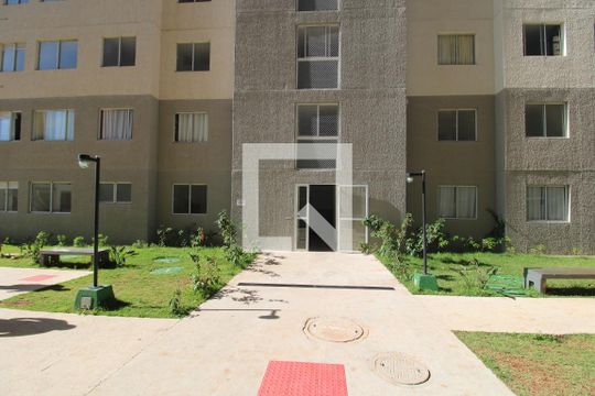Área comum de apartamento para alugar com 2 quartos, 42m² em Vila Santos, São Paulo