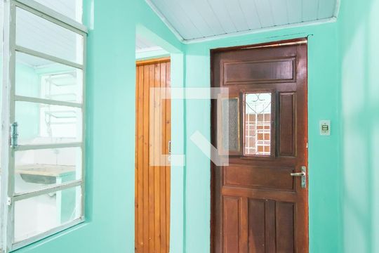 Sala de casa para alugar com 1 quarto, 50m² em Km 18, Osasco
