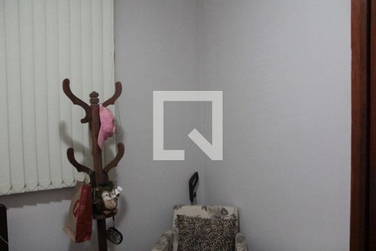 quarto 02 de casa à venda com 3 quartos, 157m² em Planalto, Belo Horizonte