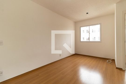 Sala de apartamento à venda com 2 quartos, 42m² em Jardim São Savério, São Paulo