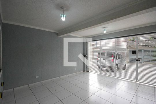 Garagem de casa à venda com 3 quartos, 300m² em Jardim Cotiana, São Paulo