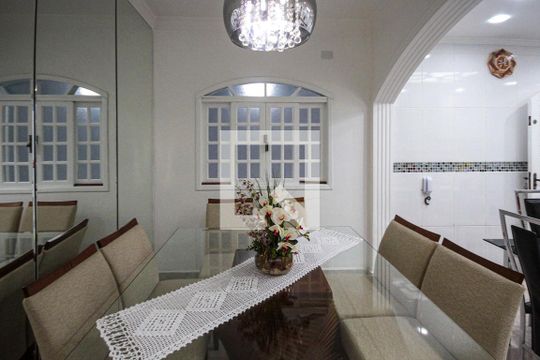 Cozinha de casa à venda com 3 quartos, 300m² em Jardim Cotiana, São Paulo
