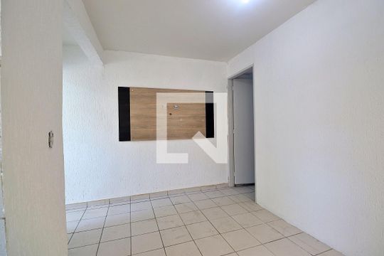 Sala de casa para alugar com 1 quarto, 60m² em Vila Palmares, São Caetano do Sul
