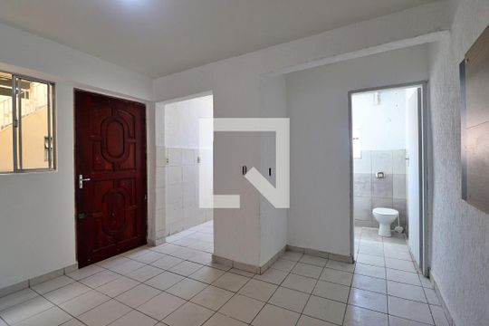 Casa para alugar com 1 quarto, 60m² em Vila Palmares, São Caetano do Sul