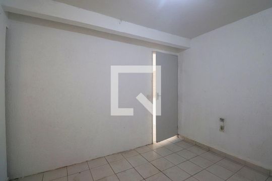 Quarto de casa para alugar com 1 quarto, 60m² em Vila Palmares, São Caetano do Sul