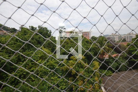 Vista do Quarto 2 de apartamento para alugar com 2 quartos, 65m² em Campinho, Rio de Janeiro