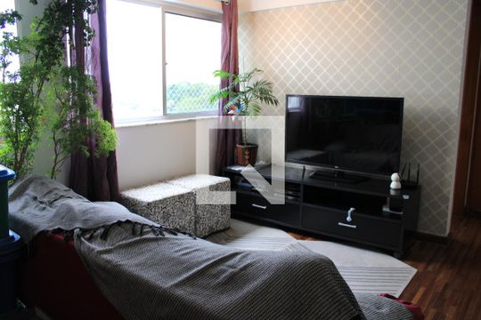 Sala de Estar de apartamento à venda com 2 quartos, 130m² em Jardim Olympia, São Paulo