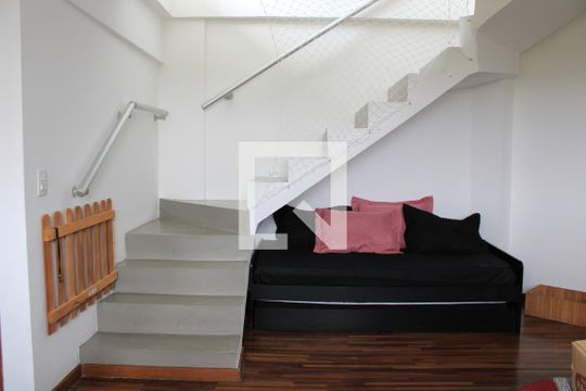 Sala de Estar de apartamento à venda com 2 quartos, 130m² em Jardim Olympia, São Paulo