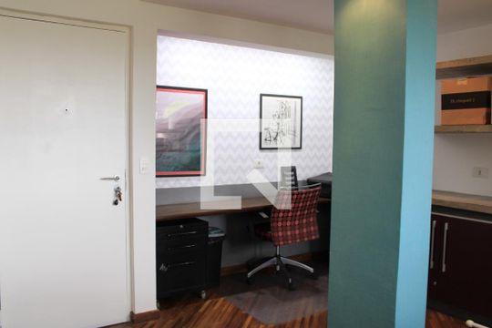 Sala/Escritório de apartamento à venda com 2 quartos, 130m² em Jardim Olympia, São Paulo