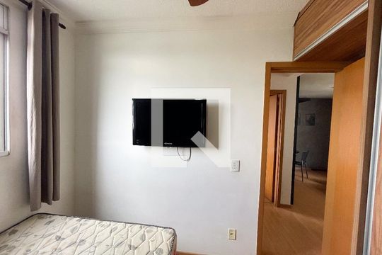 Quarto 1 de apartamento à venda com 2 quartos, 49m² em Califórnia, Contagem