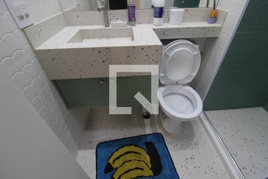 Banheiro de apartamento à venda com 2 quartos, 42m² em Vila Guilherme, São Paulo