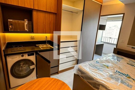 Apartamento para alugar com 1 quarto, 20m² em Jardim das Acacias, São Paulo