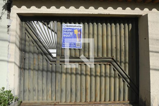 Fachada de casa à venda com 3 quartos, 70m² em Residencial Eli Forte Extensao, Goiânia
