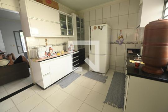 Cozinha de casa à venda com 3 quartos, 70m² em Residencial Eli Forte Extensao, Goiânia