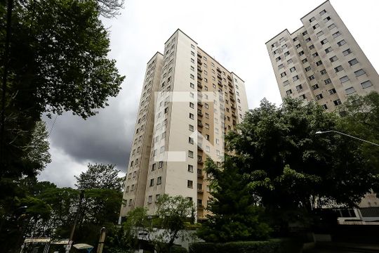 Fachada de apartamento à venda com 3 quartos, 75m² em Vila Andrade, São Paulo