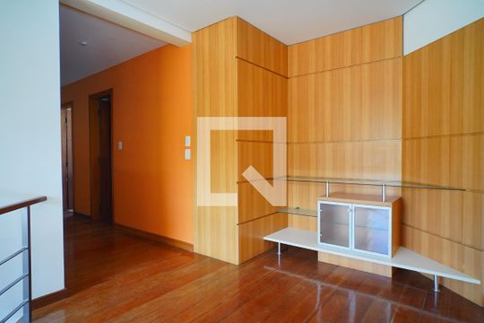 Acesso as quarto de casa para alugar com 4 quartos, 315m² em Santa Monica, Florianópolis