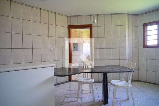 Cozinha de casa para alugar com 4 quartos, 315m² em Santa Monica, Florianópolis