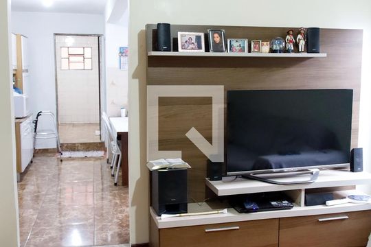 Sala 2 de casa à venda com 5 quartos, 220m² em Km 18, Osasco