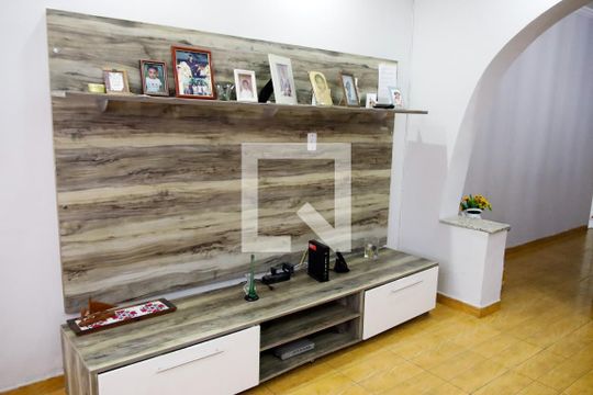 sala de casa à venda com 5 quartos, 220m² em Km 18, Osasco