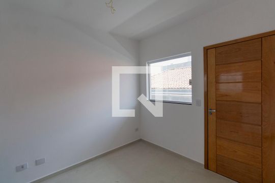Sala e Cozinha Integrada  de apartamento para alugar com 2 quartos, 36m² em Cidade Líder, São Paulo