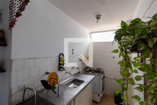 Cozinha de apartamento à venda com 1 quarto, 64m² em Centro, Campinas