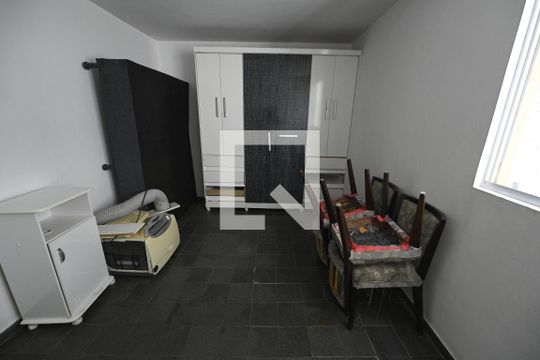 Quarto  de apartamento à venda com 1 quarto, 39m² em Serrinha, Goiânia
