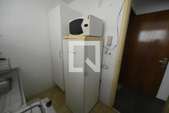 Cozinha de apartamento à venda com 1 quarto, 39m² em Serrinha, Goiânia