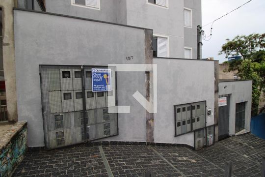 Fachada de apartamento para alugar com 1 quarto, 25m² em Jardim Miriam, São Paulo