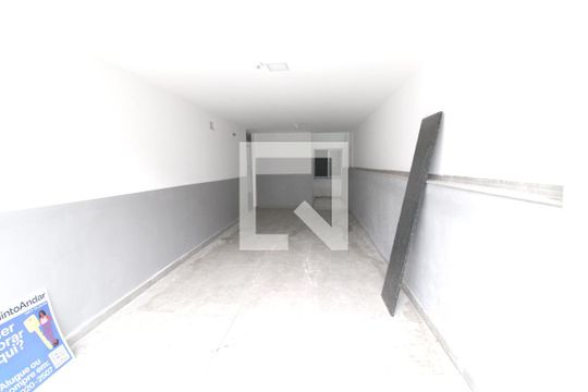 Garagem de apartamento para alugar com 1 quarto, 25m² em Jardim Miriam, São Paulo