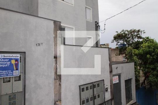 Fachada de apartamento para alugar com 1 quarto, 25m² em Jardim Miriam, São Paulo
