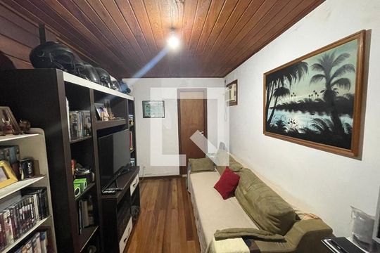 Suíte 1 de casa à venda com 4 quartos, 245m² em Jacarepaguá, Rio de Janeiro