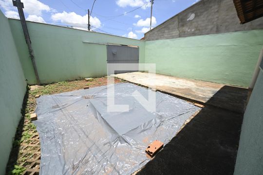 Área comum  de casa à venda com 2 quartos, 70m² em Jardim Novo Petrópolis, Goiânia