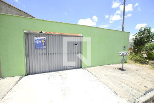 Fachada de casa à venda com 2 quartos, 70m² em Jardim Novo Petrópolis, Goiânia