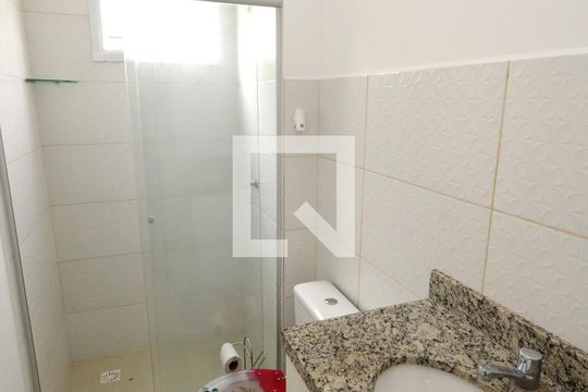 Banheiro de apartamento à venda com 2 quartos, 36m² em Vila Sofia, São Paulo