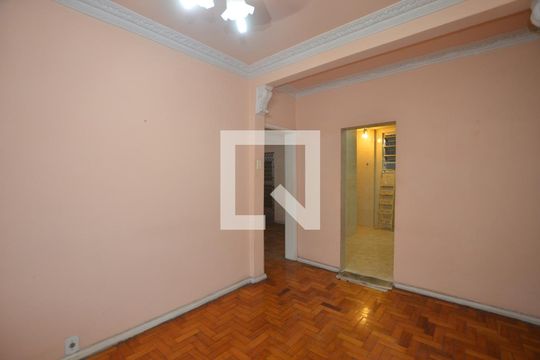 Copa de apartamento para alugar com 2 quartos, 75m² em Irajá, Rio de Janeiro