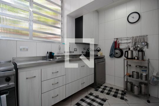Cozinha de casa à venda com 4 quartos, 300m² em Jardim Vera Cruz, São Paulo