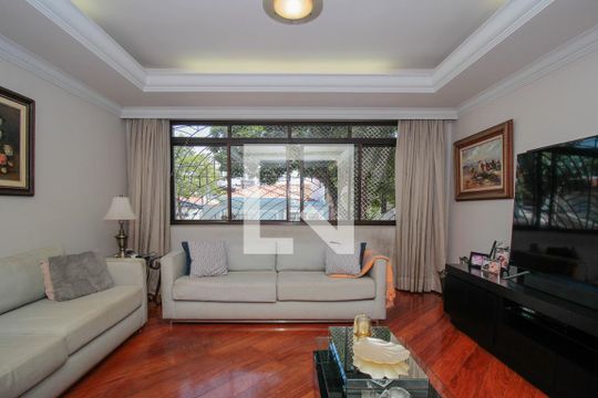Sala de casa à venda com 4 quartos, 300m² em Jardim Vera Cruz, São Paulo