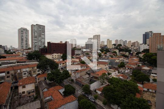 Sala - Vista de apartamento para alugar com 1 quarto, 45m² em Vila Monumento, São Paulo