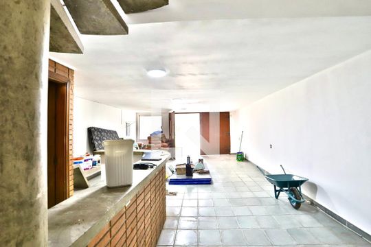 Garagem de casa para alugar com 4 quartos, 350m² em Vila Formosa, São Paulo